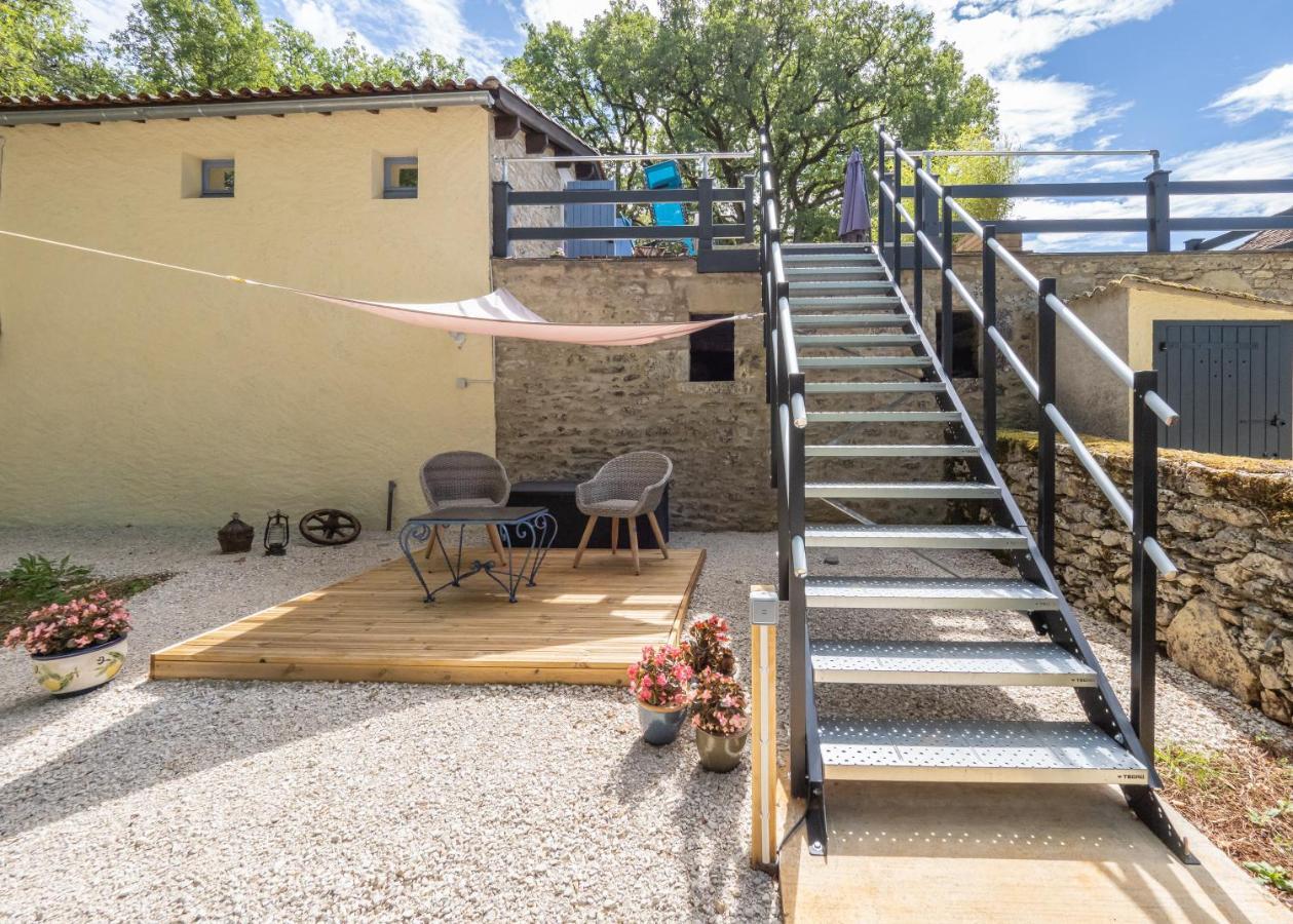 La Terrasse - A Peaceful Place In The Forest Concots Exterior photo